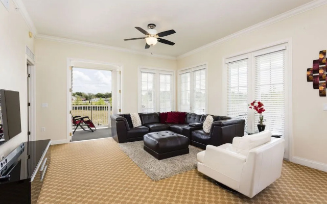 photo 5 of Corner Unit Terraces 3 Br condo by RedAwning