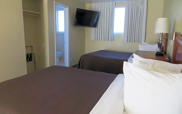 photo 3 of Coronet Motel