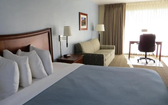 photo 5 of Coronet Motel