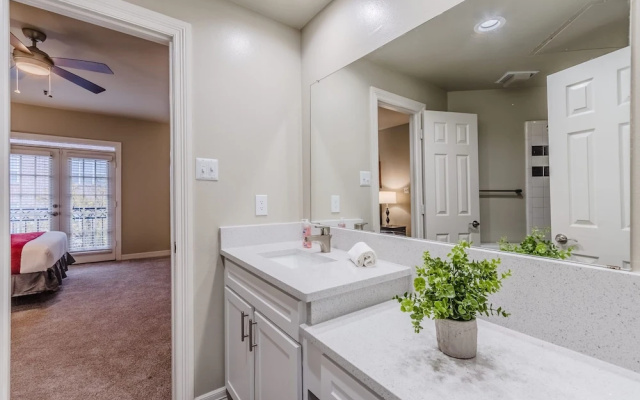 photo 3 of Corporate Stays-Uptown Dallas