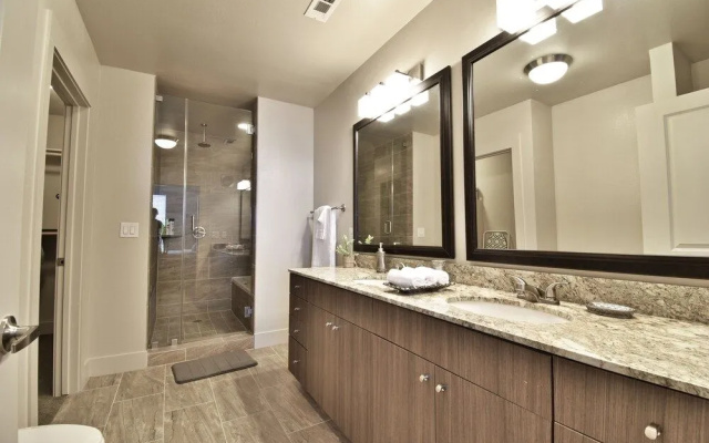 photo 5 of Corporate Suites at Victory Park Dallas