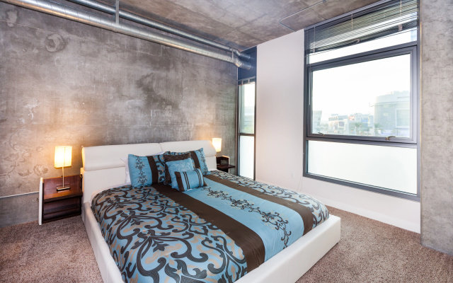 photo 5 of Corporate Suites in Downtown LA near Staples Center Apartments