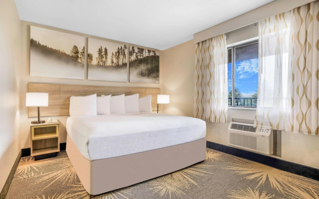 photo 4 of Days Inn by Wyndham Cortez