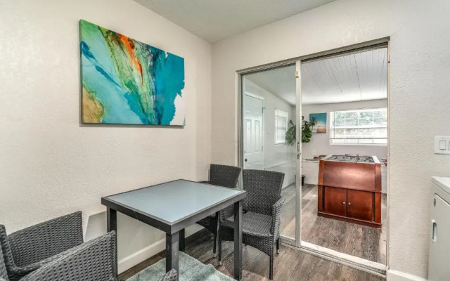 photo 3 of Cortez Gardens Cottage 11, Renovated, Close to Beach, 3-Bed, 2 Bath 10 people