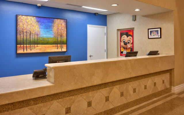photo 2 of Cortona Inn & Suites Anaheim Resort