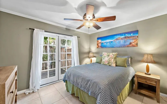 photo 3 of Costa Mesa Bungalows by ELVR