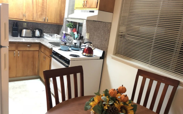 photo 4 of Cosy Berkeley Apartment Close to UC Berkeley #E