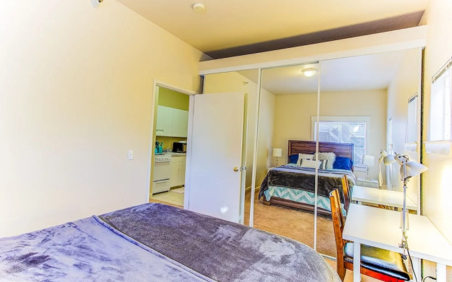 photo 3 of Cosy Berkeley Apartments Across UC Berkeley #121