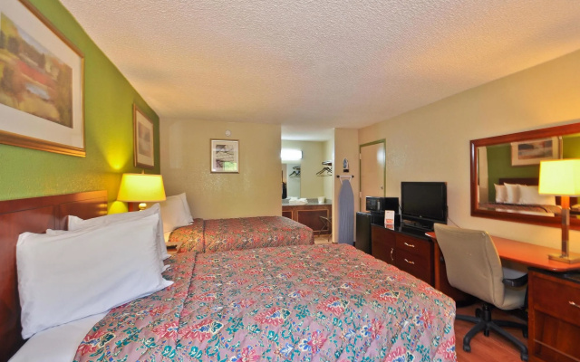 photo 5 of Country Hearth Inn & Suites Marietta