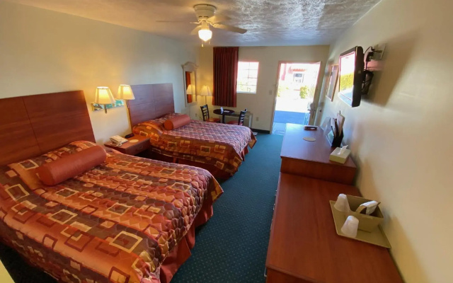 photo 3 of Country Hearth Inn & Suites Union City