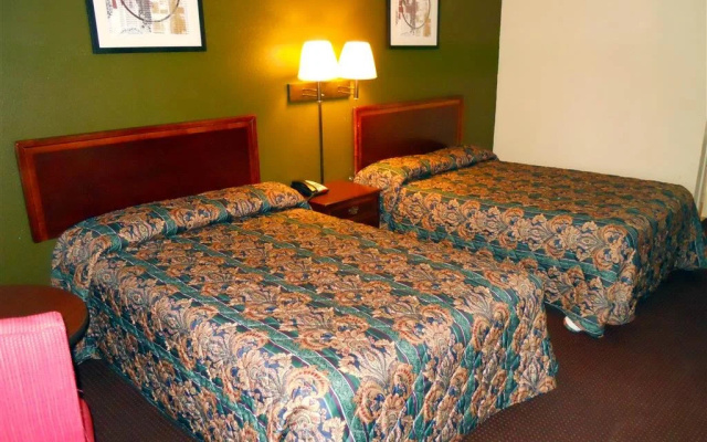 photo 3 of Budgetel Inn Decatur