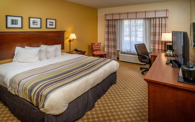 photo 5 of Country Inn & Suites by Radisson, Charleston South, WV