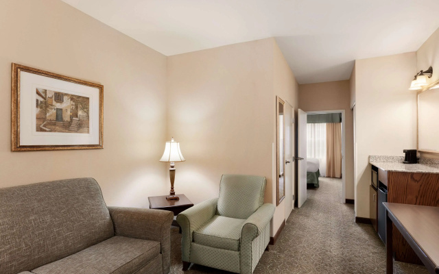 photo 2 of Country Inn & Suites by Radisson, Asheville West near Biltmore