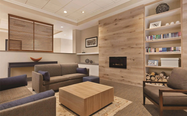 photo 2 of Country Inn & Suites by Radisson, Seattle-Bothell, WA
