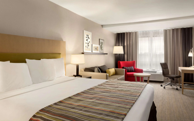 photo 5 of Country Inn & Suites by Radisson, Atlanta Airport South, GA