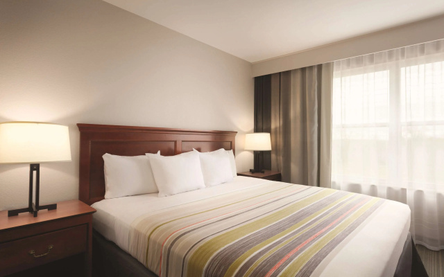 photo 2 of Country Inn & Suites by Radisson, Bentonville South - Rogers, AR