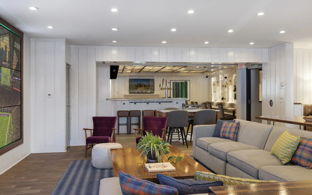 photo 2 of Holiday Inn : Bloomington W MSP Airport Area by IHG
