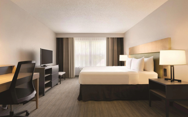 photo 4 of Country Inn & Suites by Radisson, Brooklyn Park - Brooklyn Center, MN