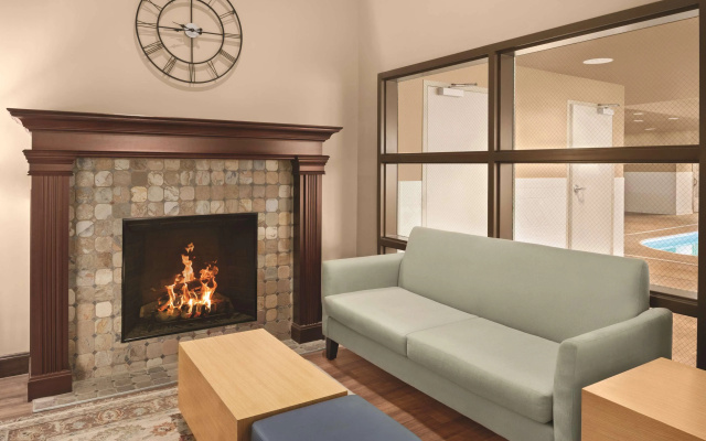 photo 2 of Country Inn & Suites by Radisson, Dayton South, OH