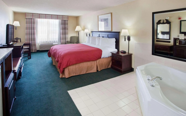 photo 4 of Country Inn & Suites by Radisson, Hiram, GA