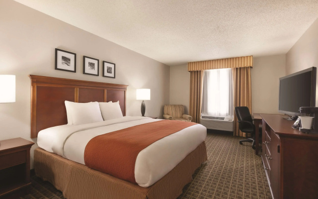 photo 5 of Country Inn & Suites by Radisson, Lawrenceville near Northside Hospital Gwinnett