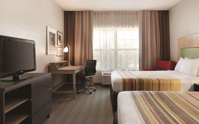 photo 3 of Country Inn & Suites by Radisson, Madison Southwest, WI