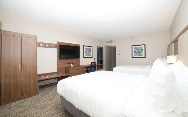 photo 2 of Holiday Inn Express Naperville by IHG