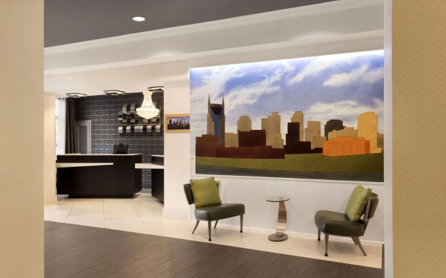 photo 2 of Country Inn & Suites by Radisson, Nashville Airport, TN