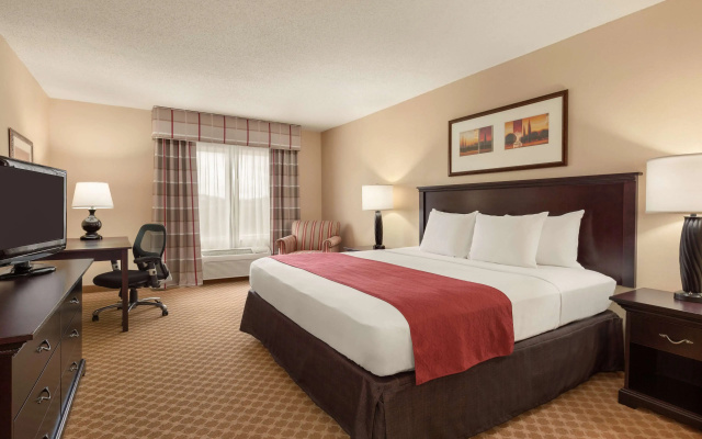 photo 3 of Country Inn & Suites by Radisson, Princeton, WV