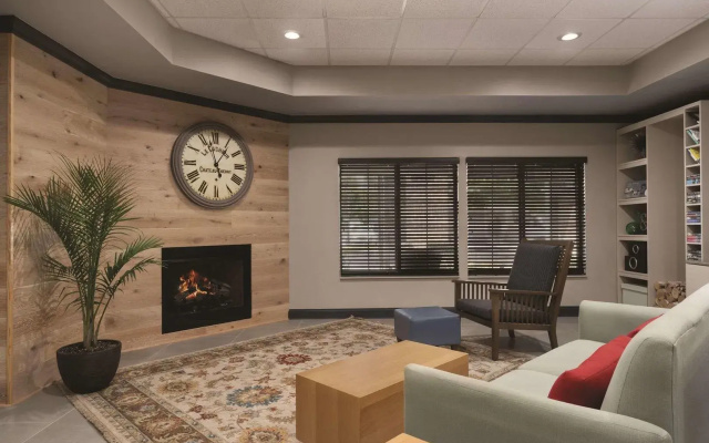 photo 2 of Country Inn & Suites by Radisson, Raleigh-Durham Airport, NC
