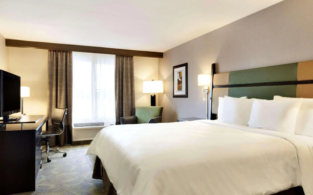 photo 3 of Country Inn & Suites by Radisson, San Carlos, CA