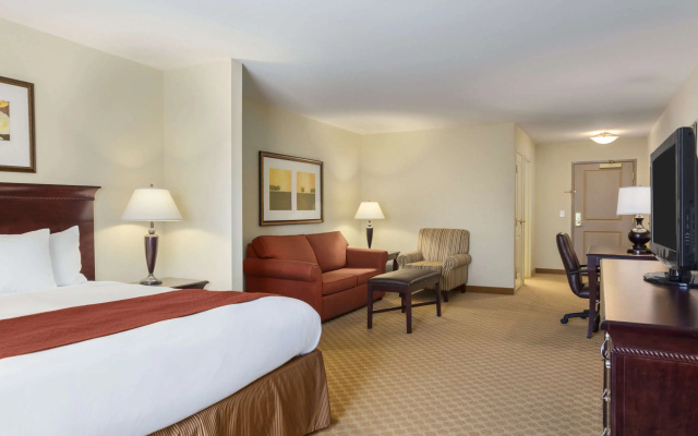 photo 4 of Country Inn & Suites by Radisson, Savannah Airport, GA