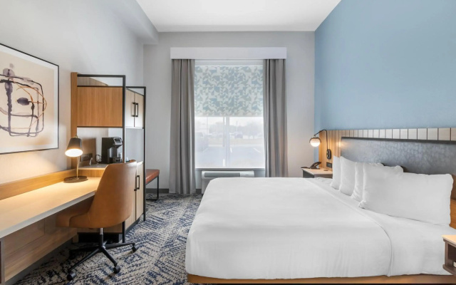 photo 5 of Country Inn & Suites by Radisson, Savannah Airport, GA
