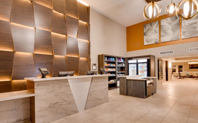 photo 2 of Aiden by Best Western Scottsdale North