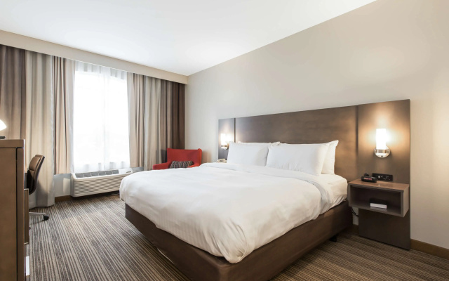 photo 3 of Country Inn & Suites by Radisson, Smyrna - Atlanta Northwest