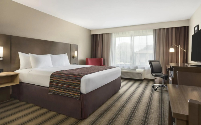 photo 3 of Country Inn & Suites by Radisson, Springfield Southeast