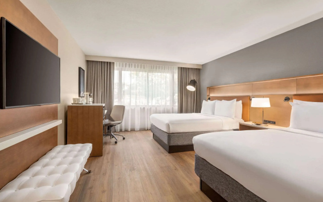 photo 3 of Radisson Hotel Sunnyvale – Silicon Valley