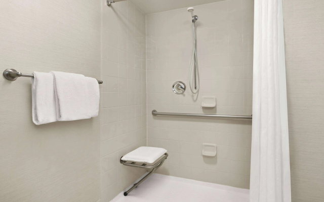 photo 5 of Super 8 by Wyndham Dallas Love Field Airport