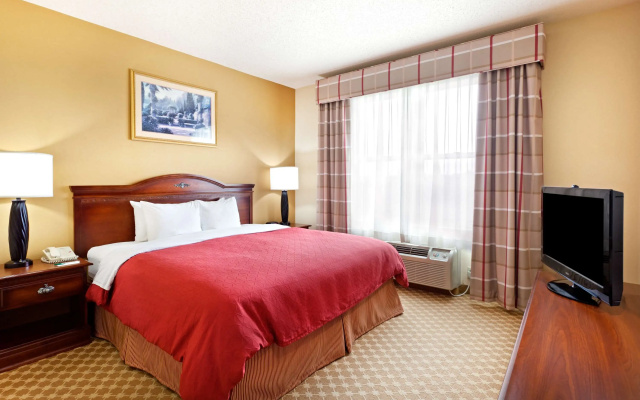 photo 3 of Country Inn & Suites by Radisson, Harrisburg Northeast - Hershey