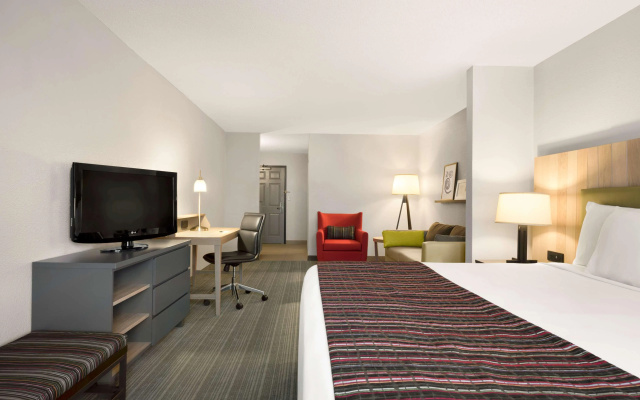 photo 3 of Country Inn & Suites by Radisson, Minneapolis West, MN