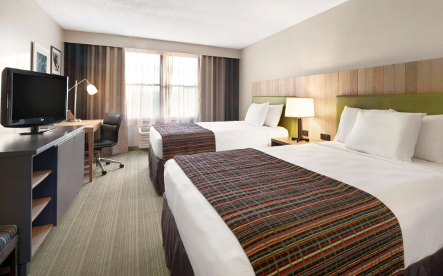 photo 4 of Country Inn & Suites by Radisson, Minneapolis West, MN