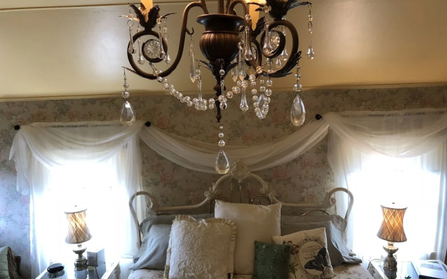 photo 2 of Country Inn Bed and Breakfast