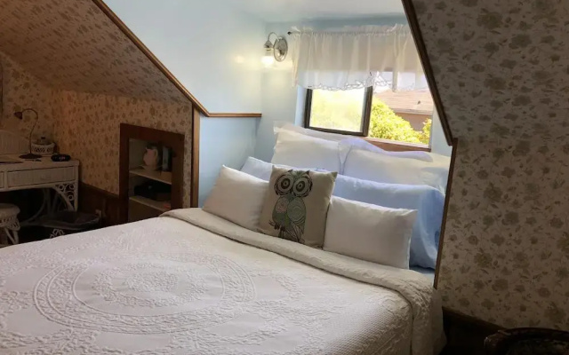 photo 3 of Country Inn Bed and Breakfast