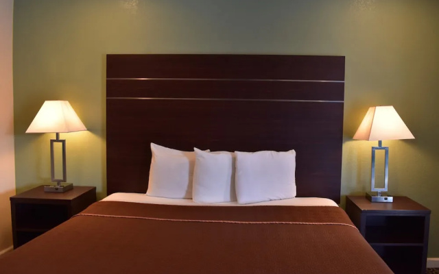 photo 3 of Country Inn