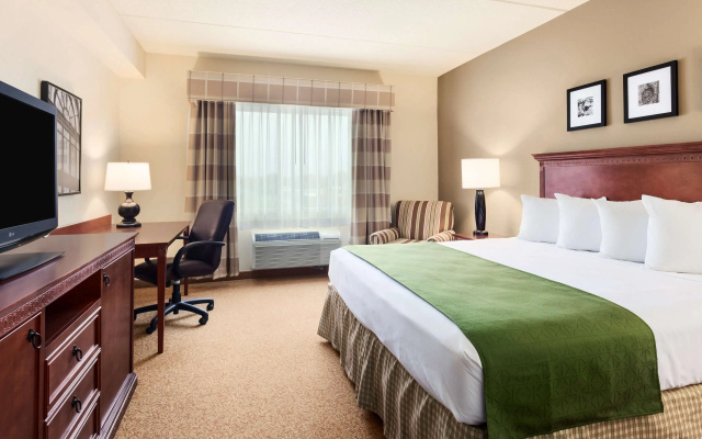 photo 3 of Country Inn & Suites by Radisson, Buffalo South I-90, NY