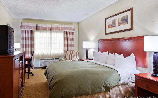 photo 3 of Country Inn & Suites by Radisson, Charlotte I-85 Airport, NC