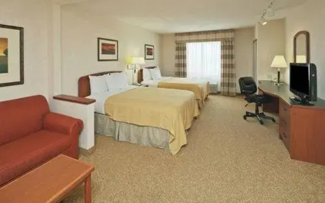 photo 2 of Country Inn and Suites By Carlson, Dayton South, OH