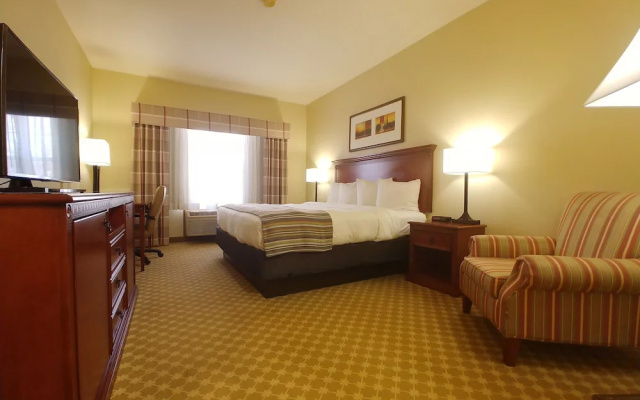 photo 4 of Country Inn & Suites By Carlson, Freeport, IL