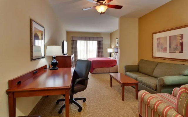 photo 3 of Country Inn and Suites By Carlson, Harrisburg at Union Deposit Rd, PA