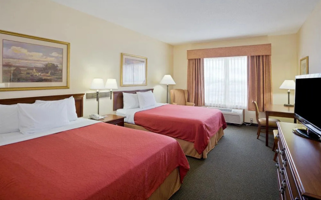 photo 4 of Country Inn & Suites By Carlson, Houghton, MI